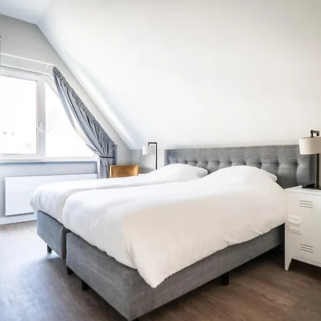 Modern In * De Cocksdorp (Texel)